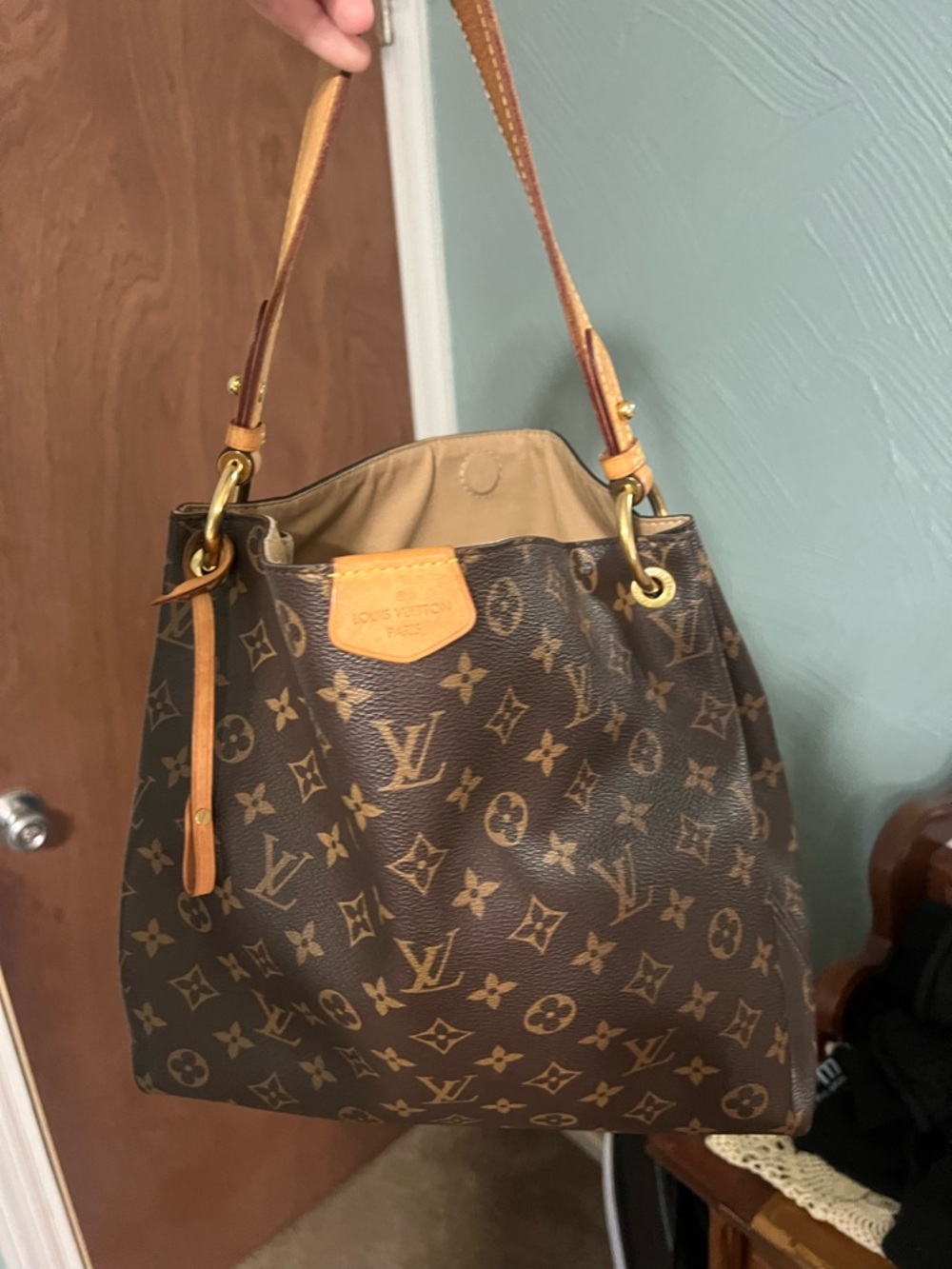 Louis Vuitton Graceful PM Bag - Picture 6 of 13